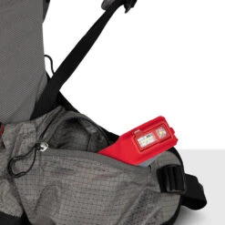 Osprey Eja Pro 55 Tursekk Dame -Osprey Salgsbutikk 0023 EjaPro S23 Detail7 DaleGreyPoinsettaRed 10004716 10004717 web