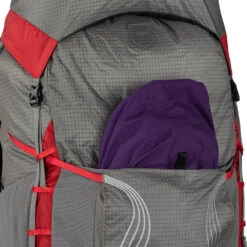 Osprey Eja Pro 55 Tursekk Dame -Osprey Salgsbutikk 0029 EjaPro S23 Detail1 DaleGreyPoinsettaRed 10004716 10004717 web