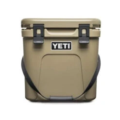 Yeti Roadie 24 Cooler -Osprey Salgsbutikk 200259 Roadie 24 Campaign Website Assets DesertTan Front Handle Down 1680x1204 4a32ee51 97c3 4422 a304 fd04c721568b 1024x1024 2x.jpgcopy