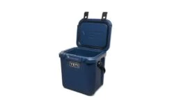 Yeti Roadie 24 Cooler -Osprey Salgsbutikk 200259 Roadie 24 Campaign Website Assets Navy Quarter Open 1680x1204 1024x1024 2x 2f1851a3 3882 47e7 8be5 7a75a28e9977