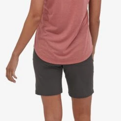 Patagonia Skyline Traveler Shorts Dame -Osprey Salgsbutikk 57925 BLK SM2 2