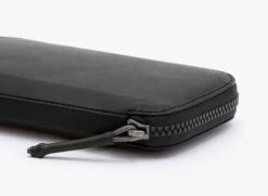 BELLROY All Conditions Phone Pocket -Osprey Salgsbutikk 88ebda4e43e369c082e8dd3e831fe5c66d28fcf850df5a33c73bef4081ad5e80
