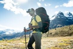 Osprey Aether Plus 100 Fjellsekk Herre -Osprey Salgsbutikk AetherPlus S21 NathanielWilder Expires 09 08 22 06448 web