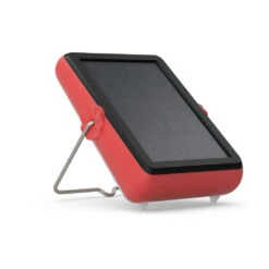 Start+ Solcellelykt -Osprey Salgsbutikk BRIGHT Start solcellelykt Berry Red staaende