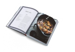 Delicious Wintertime - The Cookbook For Cold Weather Adventures -Osprey Salgsbutikk DeliciousWintertime gestalten book delicious winter inside03 2000x 2f67b606 e02d 4a95 9147 8044aaf86104