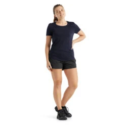 Icebreaker Sphere II SS T-skjorte (Dame) -Osprey Salgsbutikk Icebreaker Sphere II SS T skjorte Dame Black modell helfigur