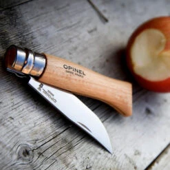 Opinel N°08 Stainless Steel Lommekniv -Osprey Salgsbutikk Opinel No 08 Stainless Steel Lommekniv stemning eple