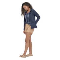 Patagonia Better Sweater Jacket Fleecejakke (Dame) -Osprey Salgsbutikk Patagonia Better Sweater Jacket Fleecejakke Dame New Navy Modell Helfigur