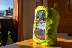 Osprey Dry Sack 20 W/window -Osprey Salgsbutikk S23 DrySack20Lw WindowLimon Accessories RossBernards Exp 11 29 2418 web