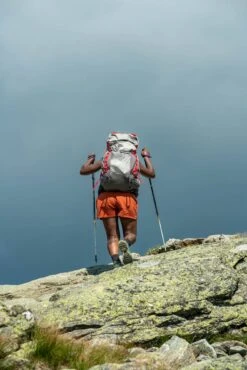 Osprey Eja Pro 55 Tursekk Dame -Osprey Salgsbutikk S23 EjaPro Evan Kay exp 8 23 24 53 web