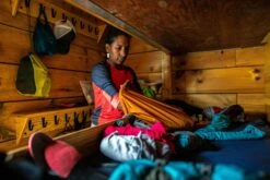 Osprey Ultralight DrySack 6 -Osprey Salgsbutikk S23 ULDrysack Evan Kay exp 8 23 24 114 web a0a6c456 45cf 48ae bac2 1b532c022d5e