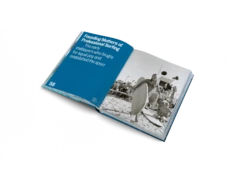 She Surf - The Rise Of Female Surfing -Osprey Salgsbutikk SheSurf inside02 2000x 1b9a7810 dbc2 4b3a 958d 9e4d1b842d93