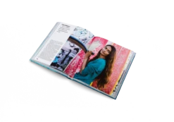 She Surf - The Rise Of Female Surfing -Osprey Salgsbutikk SheSurf inside07 2000x 0485ff1b 50d9 4c5d 9521 bb101b1b101c