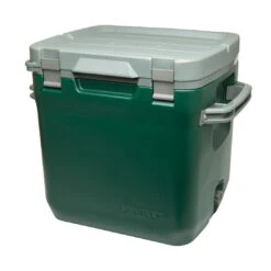 Stanley Adventure Cooler Kjøleboks 30 Liter -Osprey Salgsbutikk Stanley TheCold For DaysOutdoorCooler28 3L 30QT Green 1 1080x jpg