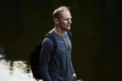 Organic Wool And Silk Longsleeve (Herre) -Osprey Salgsbutikk bfc6969d3ed087d1861bfcc31643c7ef94aa07bd 2048x1365 jpg