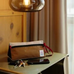 Dopp Kit Toalettmappe -Osprey Salgsbutikk lighter 17