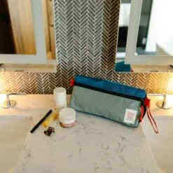 Dopp Kit Toalettmappe -Osprey Salgsbutikk lighter 18