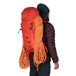 Osprey Mutant 38 Klatresekk -Osprey Salgsbutikk mutant38 f22 detail2 marsorange.jpg 2