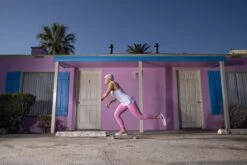 Urban Playgrounds -Osprey Salgsbutikk p 206 2 UrbanPlaygrounds gestalten2022 NoUsageWithoutCredits 2000x png