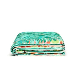 Rumpl The Original Puffy Blanket Turpledd (Moroccan Palm) -Osprey Salgsbutikk rumpl printed original 1 person original puffy blanket moroccan palm tppb mp1 1 28857734758472 jpg