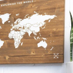 Woody Map Wooden Edition (60 X 45 Cm) -Osprey Salgsbutikk worldmap woody map wooden 2